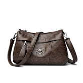 حقيبة كتف نسائية متوسطة الحجم لون بني - KSA