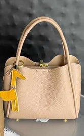 حقيبة يد نسائية بيج عملية بسعة كبيرة وحصان ميدالية - KSA