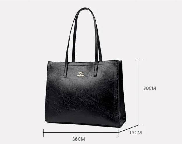 حقيبة كتف باللون الزيتونى وذراع بنى اللون بحجم متوسط وملمس ناعم - KSA