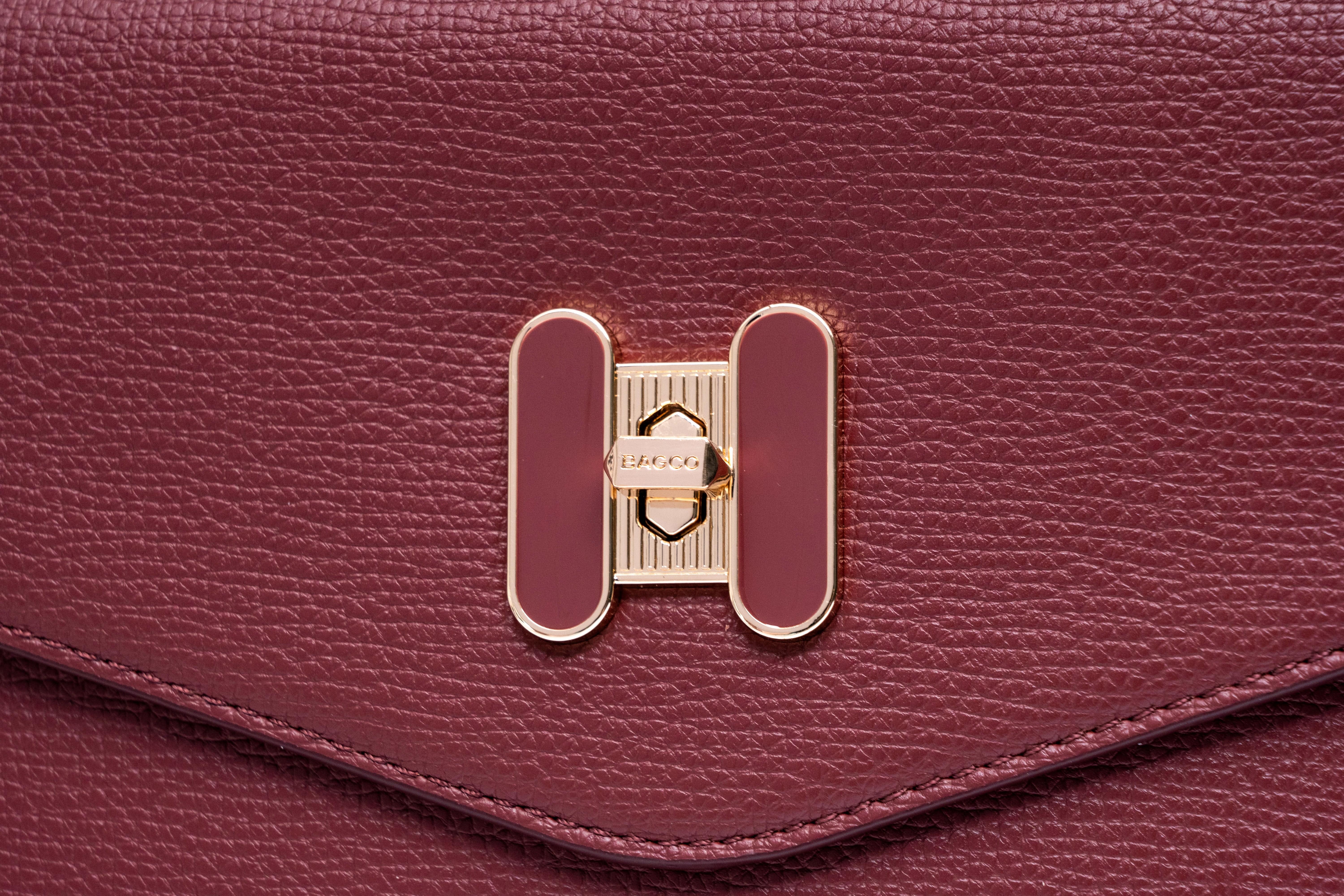 حقيبة يد نسائية متوسطة الحجم باللون البيج - KSA