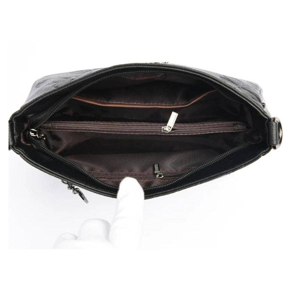 حقيبة كتف باللون الأحمر الداكن (النبيتي) أنيقة الشكل وبحزام طويل - KSA