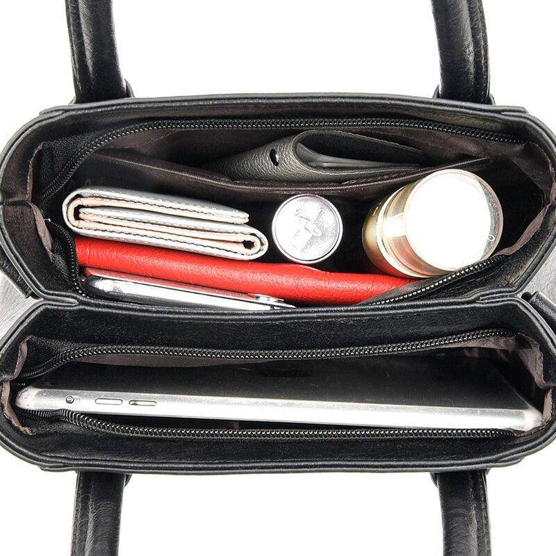 شنطة يد نسائية صغيرة من الجلد بتصميم كلاسيكي رقيق - عنابي - KSA