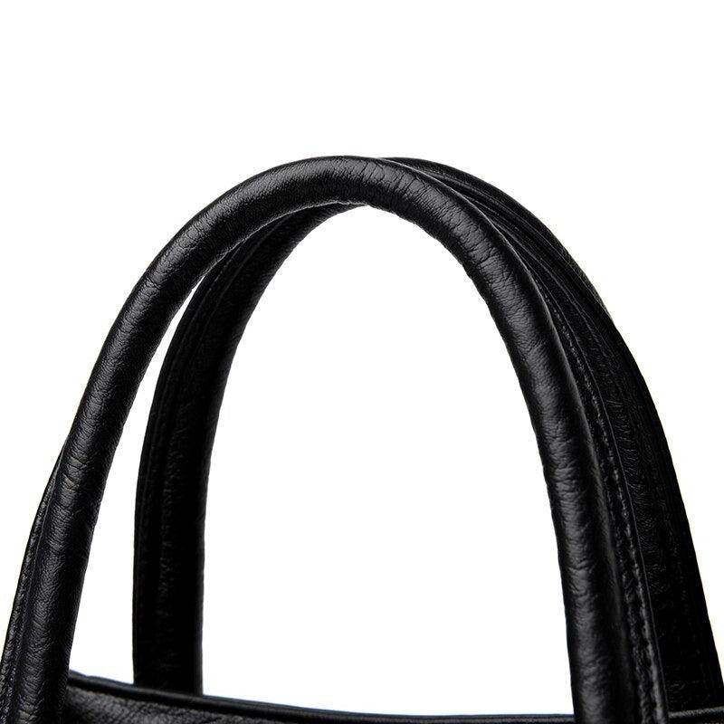 شنطة يد نسائية صغيرة من الجلد بتصميم كلاسيكي رقيق - عنابي - KSA