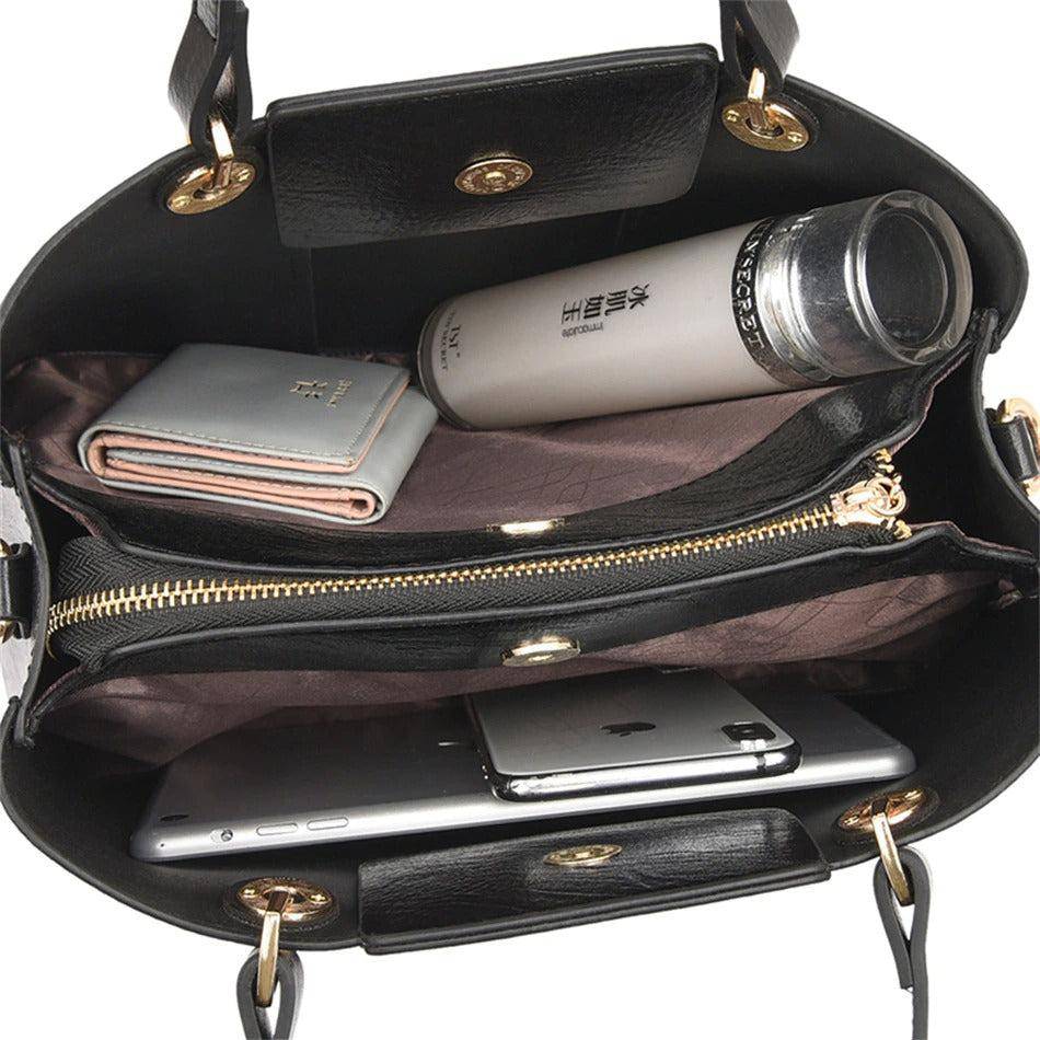 شنط كتف نسائيه بمظهر عصري وفخم - بني - KSA