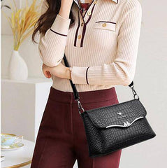 شنطة يد عملية بخامات جلدية مميزة وتصميم عصري - أسود - KSA