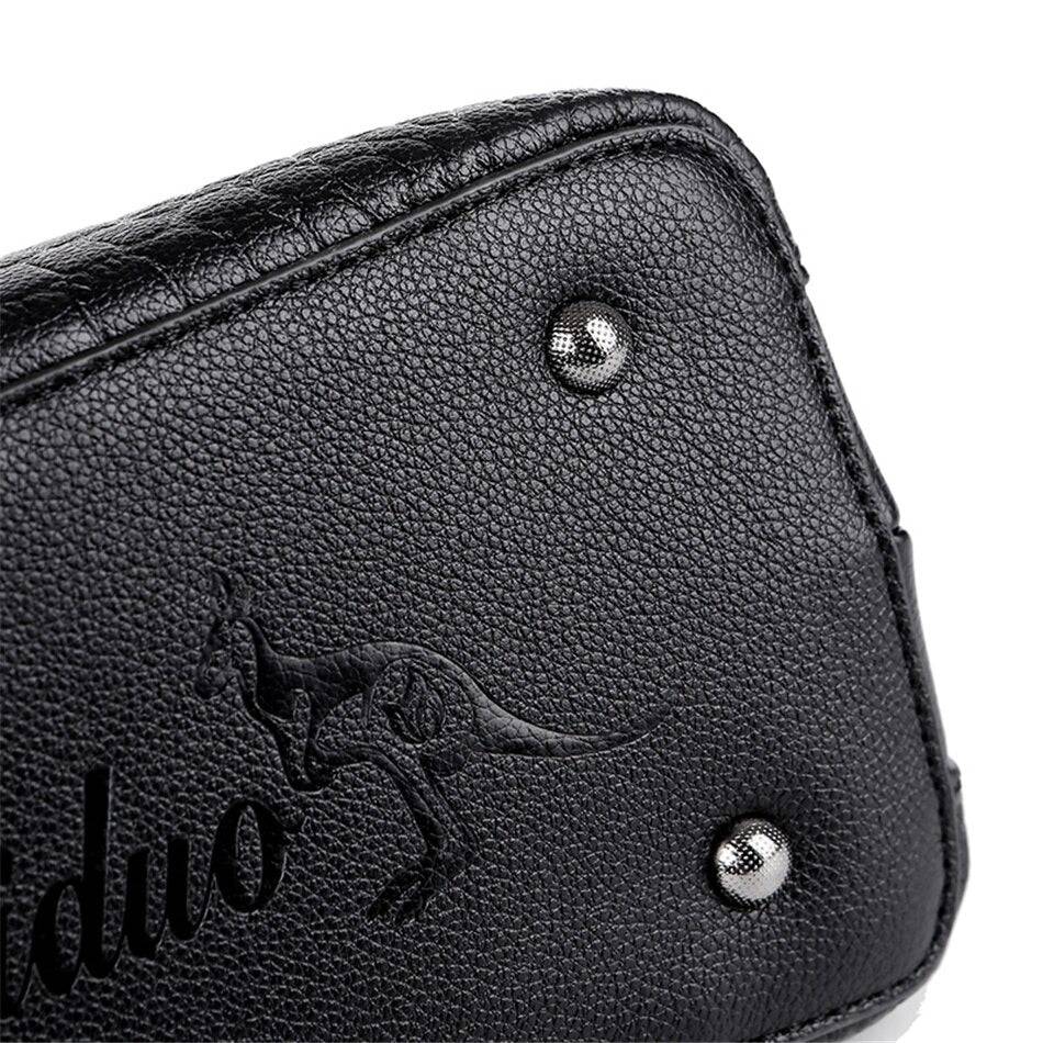 شنطة يد نسائية كبيرة جلد بتصميم فاخر ولون مريح - بيج - KSA