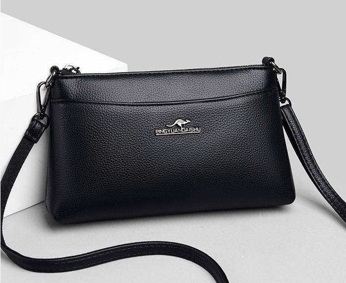 حقيبة باللون الأسود مستطيلة صغيرة الحجم - KSA