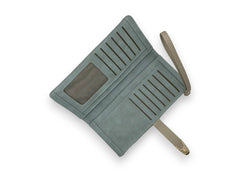محفظة نسائية مستطيلة مصنوعة بملمس قطيفة باللون الازرق بغالق من الجلد - KSA