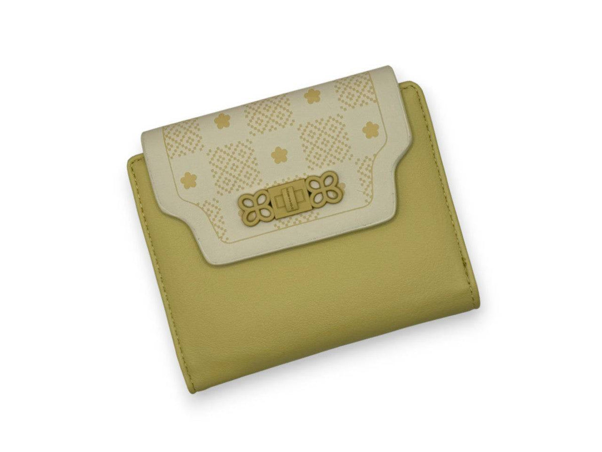 محفظة يد نسائية بتصميم أنيق ومميز باللون الاصفر - KSA
