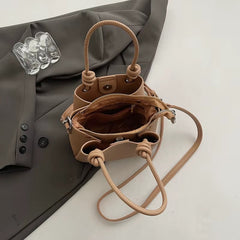 Charles 4310 black - KSA