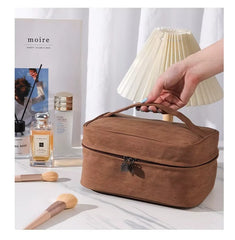 حقيبة مكياج منظمة فاخرة لون كافيه ناعم - KSA