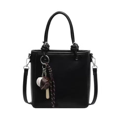 حقيبة يد نسائية متوسطة الحجم لون اسود - KSA