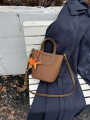 حقيبة يد نسائية صغيرة لون بني بيد قصيرة - KSA