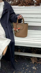 حقيبة يد نسائية صغيرة لون بني بيد قصيرة - KSA