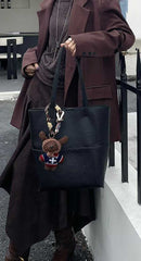 حقيبة كتف نسائية كبيرة الحجم تصميم توتي لون اسود - KSA