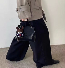 حقيبة يد نسائية صغيرة الحجم مع تعليقة دب لون اسود - KSA