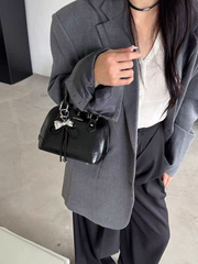 حقيبة يد نسائية صغيرة الحجم تصميم دوم لون اسود - KSA